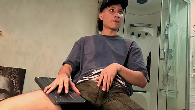 enzo steel online show from November 23, 2025, 8:19 pm