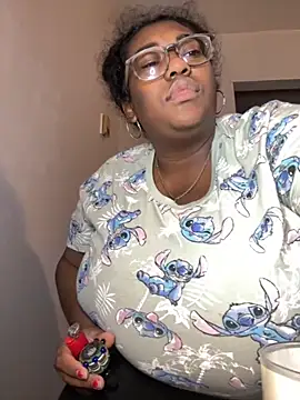 Snapshot of bunbun420247 chatting on November 1, 2025, 2:18 am bunbun420247 online show from November 1, 2025, 2:18 am