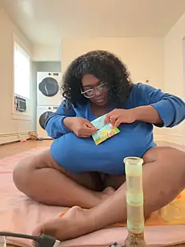 Snapshot of bunbun420247 chatting on October 13, 2025, 2:40 pm bunbun420247 online show from October 13, 2025, 2:40 pm