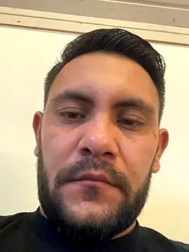 couplebest1 online show from December 3, 2025, 8:36 am