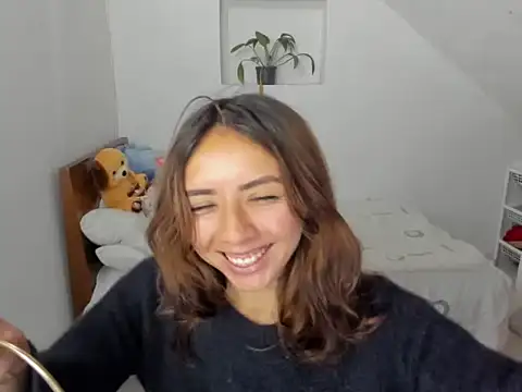 megan doll2123 online show from November 30, 2025, 11:05 pm