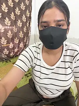 Sex Queen aaraya online show from May 29, 2026, 8:31 am
