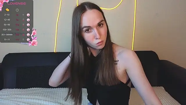 Angeel Kate online show from September 15, 2025, 8:31 pm