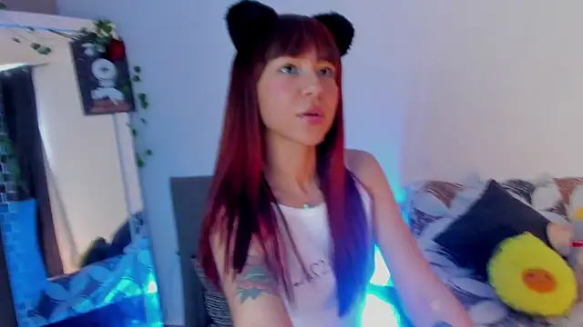 Snapshot of Genesiissss chatting on November 12, 2025, 8:56 pm Genesiissss online show from November 12, 2025, 8:56 pm