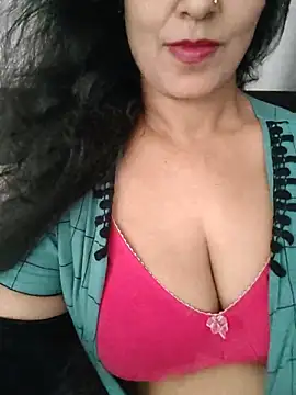 Deepa Sharma143 online show from June 29, 2026, 10:48 am