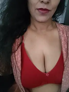 Deepa Sharma143 online show from June 19, 2026, 1:44 am