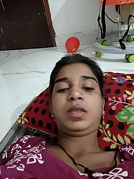 Snapshot of Hot-Soniya2 chatting on November 5, 2025, 6:33 pm Hot-Soniya2 online show from November 5, 2025, 6:33 pm