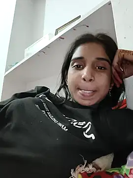 Snapshot of Hot-Soniya2 chatting on October 28, 2025, 3:40 am Hot-Soniya2 online show from October 28, 2025, 3:40 am