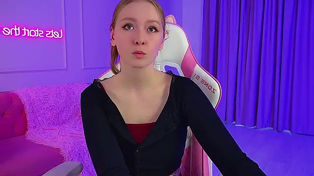 AgataFoxley online show from February 23, 2026, 6:25 am