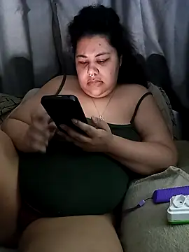 Snapshot of xlatinastar chatting on November 6, 2025, 3:16 pm xlatinastar online show from November 6, 2025, 3:16 pm