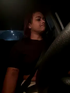 Snapshot of Hill_Brownie chatting on October 28, 2025, 10:03 am Hill Brownie online show from October 28, 2025, 10:03 am