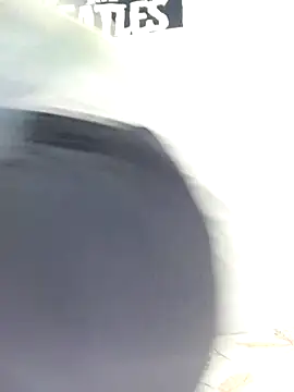 Snapshot of yourhunk69 chatting on October 7, 2025, 5:47 pm yourhunk69 online show from October 7, 2025, 5:47 pm