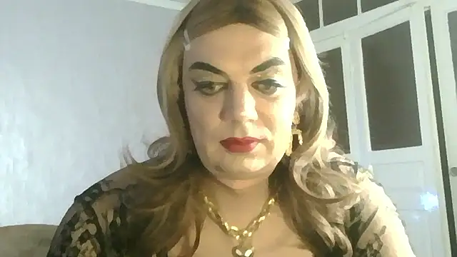 Snapshot of NiraFrost chatting on November 2, 2025, 5:51 pm NiraFrost online show from November 2, 2025, 5:51 pm