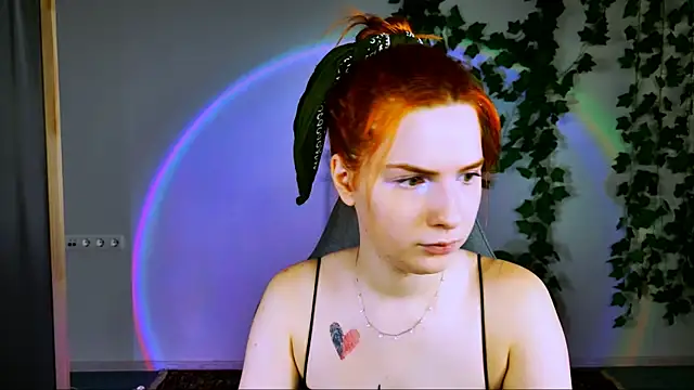 Snapshot of AliceCUNTach chatting on June 24, 2026, 6:12 am AliceCUNTach online show from June 24, 2026, 6:12 am