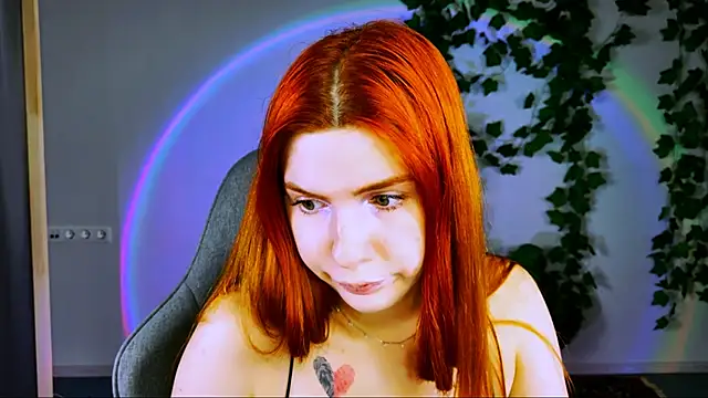 Snapshot of AliceCUNTach chatting on June 23, 2026, 5:05 am AliceCUNTach online show from June 23, 2026, 5:05 am