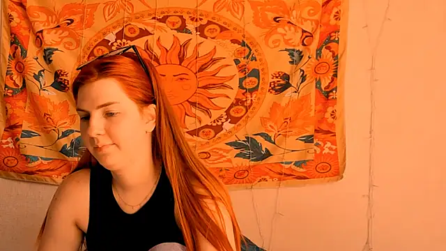 Snapshot of AliceCUNTach chatting on June 14, 2026, 5:08 am AliceCUNTach online show from June 14, 2026, 5:08 am