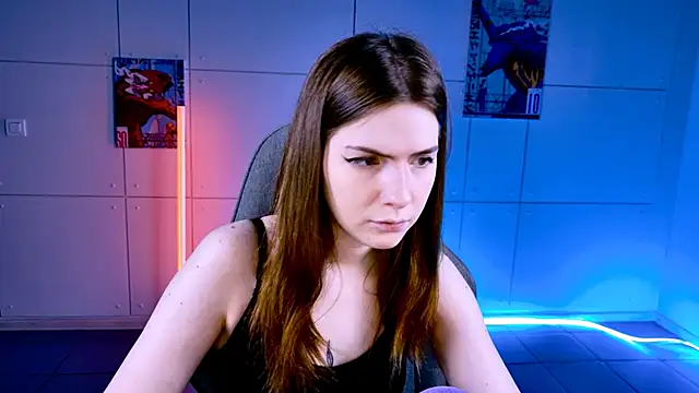 Snapshot of AliceCUNTach chatting on October 13, 2025, 5:09 am AliceCUNTach online show from October 13, 2025, 5:09 am