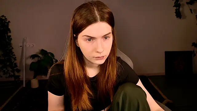 Snapshot of AliceCUNTach chatting on November 27, 2025, 5:08 am AliceCUNTach online show from November 27, 2025, 5:08 am