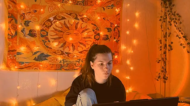 AliceCUNTach online show from February 27, 2026, 5:07 am