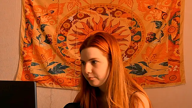 Snapshot of AliceCUNTach chatting on June 21, 2026, 7:03 am AliceCUNTach online show from June 21, 2026, 7:03 am