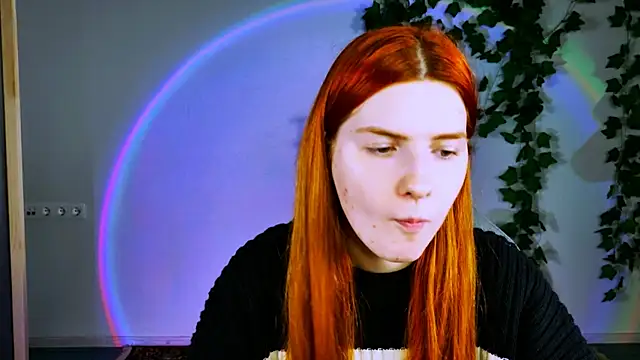 Snapshot of AliceCUNTach chatting on June 25, 2026, 5:05 am AliceCUNTach online show from June 25, 2026, 5:05 am