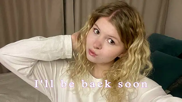 ShontaWasilko online show from November 1, 2025, 6:24 pm