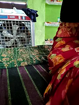 Hot lali 555 online show from October 15, 2025, 4:44 am