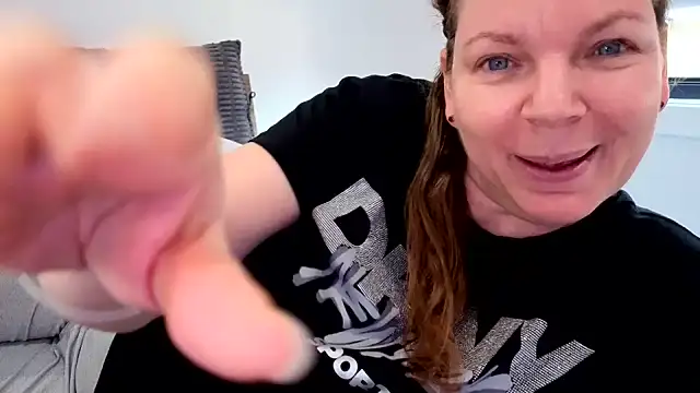Snapshot of aussiepeaches chatting on July 28, 2026, 3:14 am aussiepeaches online show from July 28, 2026, 3:14 am