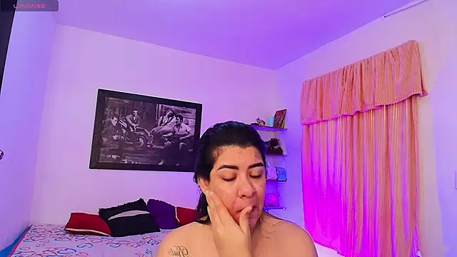 TianaGlow26 online show from March 23, 2026, 5:24 pm