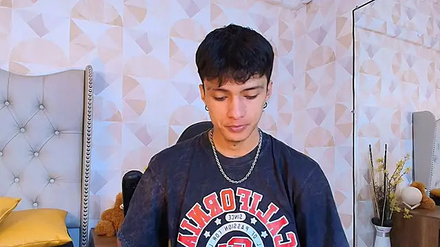 Snapshot of Lean_Portman chatting on March 25, 2026, 2:16 pm Lean Portman online show from March 25, 2026, 2:16 pm