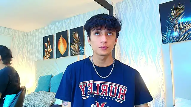 Snapshot of Lean_Portman chatting on November 29, 2025, 9:37 pm Lean Portman online show from November 29, 2025, 9:37 pm