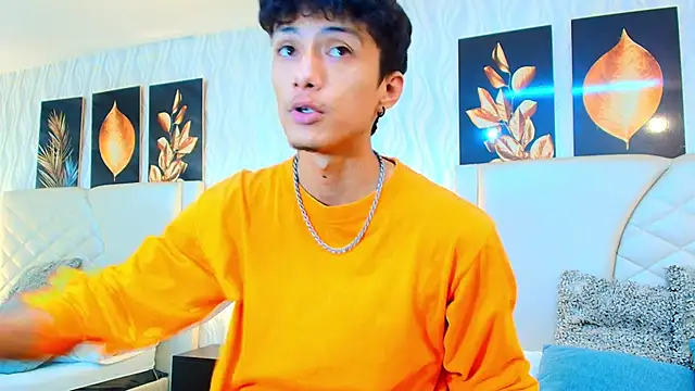 Snapshot of Lean_Portman chatting on October 21, 2025, 8:52 pm Lean Portman online show from October 21, 2025, 8:52 pm