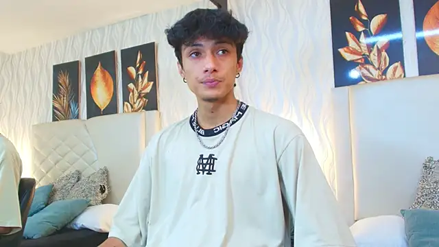 Snapshot of Lean_Portman chatting on November 10, 2025, 9:31 pm Lean Portman online show from November 10, 2025, 9:31 pm