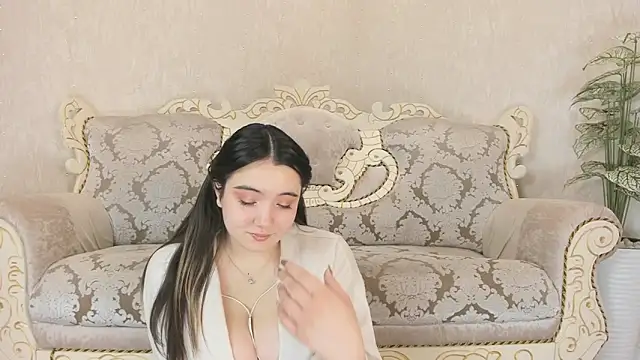 Snapshot of loveame chatting on November 13, 2025, 4:00 pm loveame online show from November 13, 2025, 4:00 pm