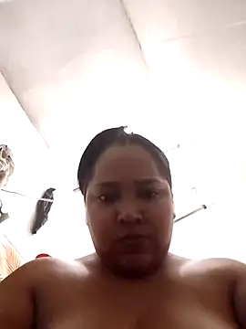 Snapshot of Angelly_ricura chatting on May 28, 2026, 5:41 pm Angelly ricura online show from May 28, 2026, 5:41 pm