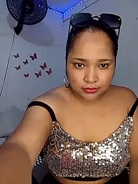 Snapshot of Angelly_ricura chatting on April 5, 2026, 6:03 pm Angelly ricura online show from April 5, 2026, 6:03 pm