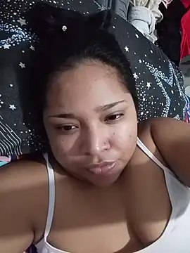 Snapshot of Angelly_ricura chatting on May 5, 2026, 12:52 pm Angelly ricura online show from May 5, 2026, 12:52 pm