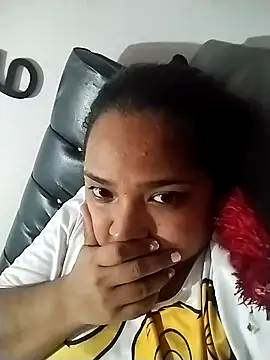 Angelly ricura online show from November 18, 2025, 4:54 pm