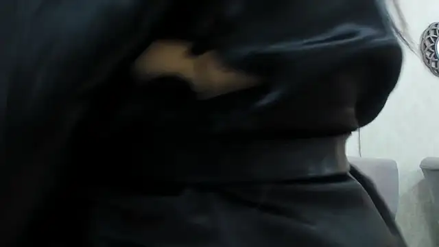 Snapshot of Sweet_Lucianaa chatting on November 22, 2025, 9:02 pm Sweet Lucianaa online show from November 22, 2025, 9:02 pm