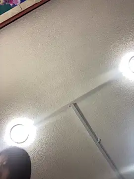 Adele Pinkk online show from January 17, 2026, 10:52 am