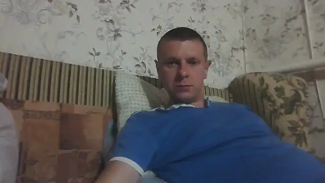 Snapshot of nedstark12 chatting on July 16, 2026, 10:18 pm nedstark12 online show from July 16, 2026, 10:18 pm