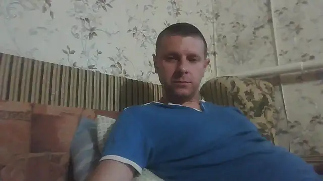 Snapshot of nedstark12 chatting on July 19, 2026, 10:34 am nedstark12 online show from July 19, 2026, 10:34 am