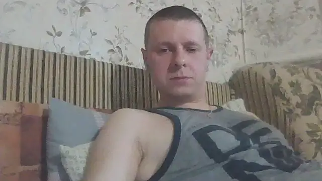 Snapshot of nedstark12 chatting on June 3, 2026, 7:31 am nedstark12 online show from June 3, 2026, 7:31 am