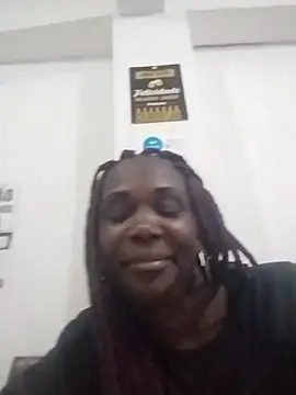 Snapshot of Morena_2021 chatting on November 16, 2025, 2:05 am Morena 2021 online show from November 16, 2025, 2:05 am