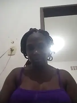 Snapshot of Morena_2021 chatting on December 14, 2025, 2:44 pm Morena 2021 online show from December 14, 2025, 2:44 pm