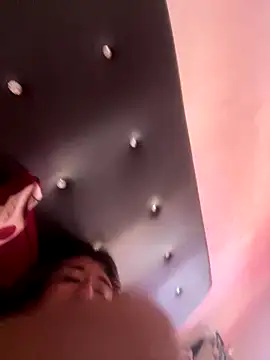 Snapshot of Wenlop chatting on November 24, 2025, 5:13 pm Wenlop online show from November 24, 2025, 5:13 pm