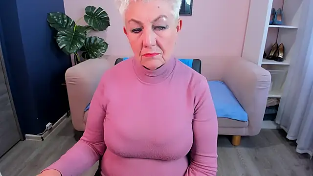 HotandMature online show from February 23, 2025, 8:28 am