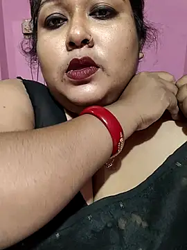 Snapshot of hotbhabhi011 chatting on November 21, 2025, 12:04 pm hotbhabhi011 online show from November 21, 2025, 12:04 pm