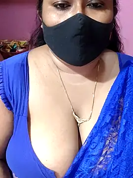 hotbhabhi011 online show from June 5, 2026, 3:51 pm