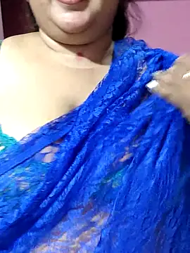 Snapshot of hotbhabhi011 chatting on July 17, 2026, 3:42 pm hotbhabhi011 online show from July 17, 2026, 3:42 pm